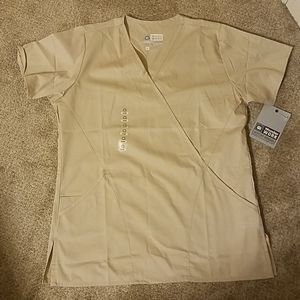 Wonder Work Uniform Scrub Top